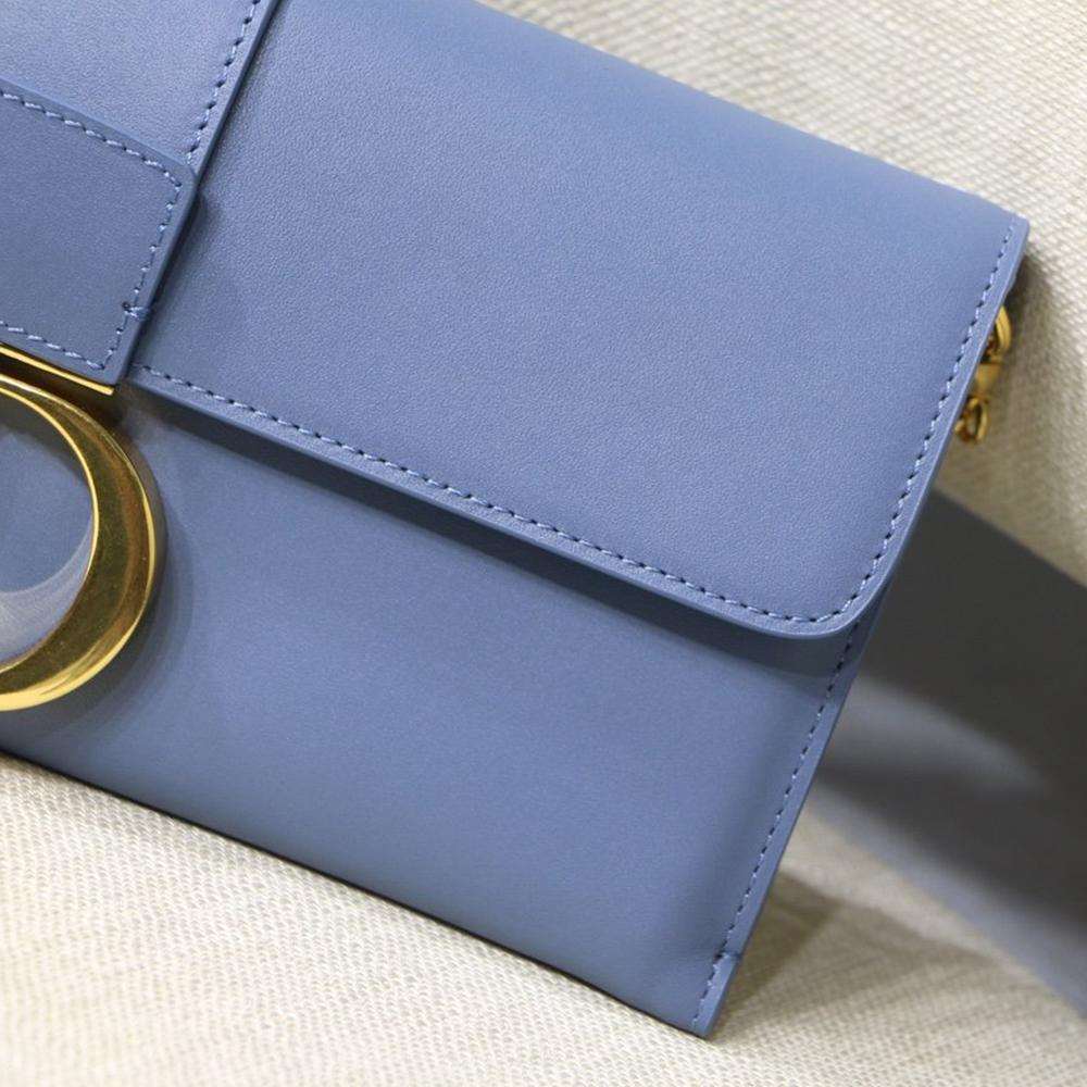 Dior 30 Montaigne Pouch — view 3
