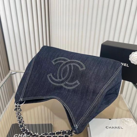 YSL Large Capacity Denim Tote Bag - Demin — view 6
