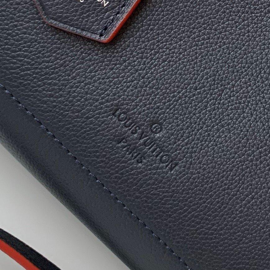 Louis Vuitton Lockme Day Bag — view 7