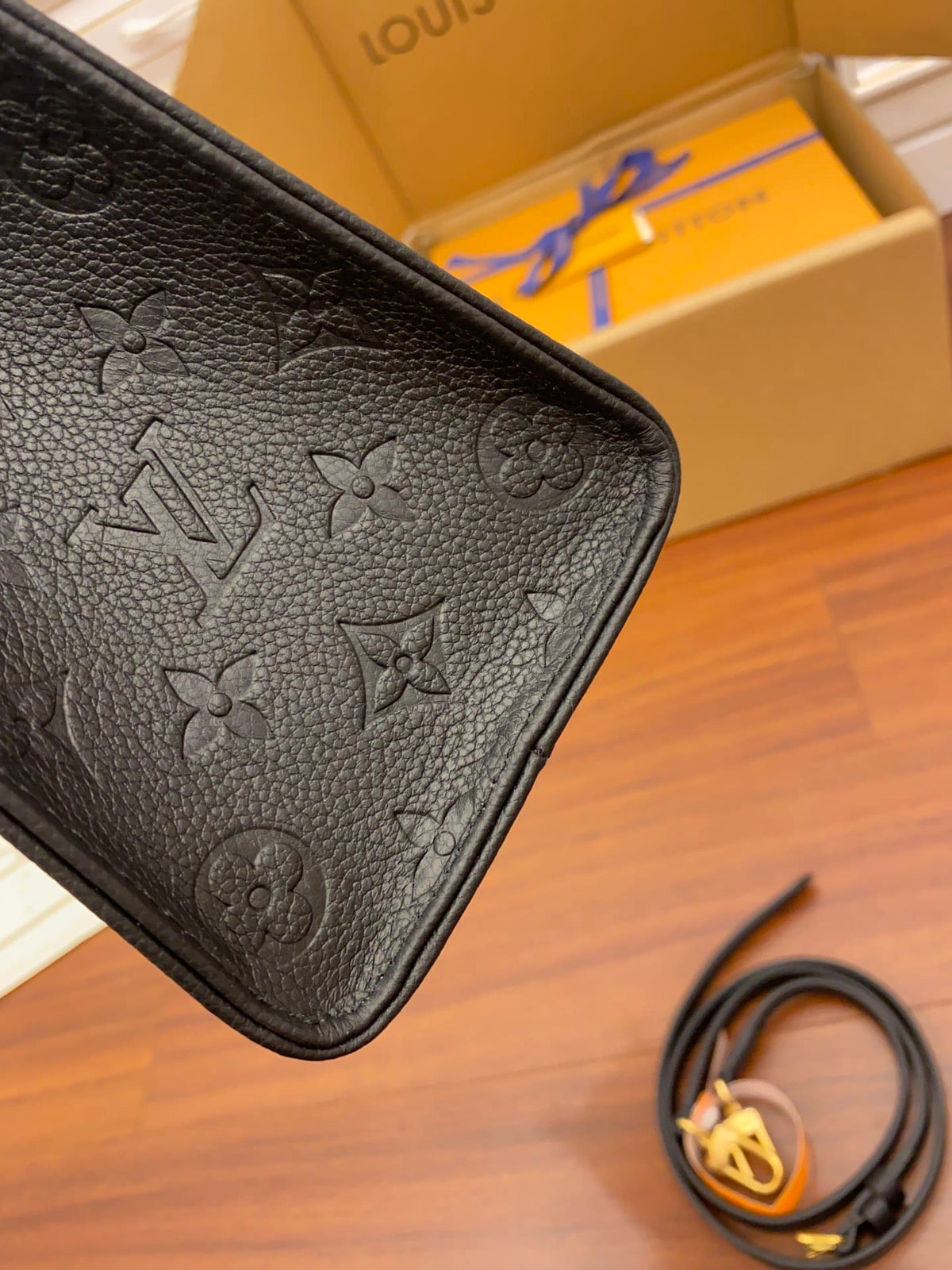 Louis Vuitton LV OnTheGo PM Handbag - Black — view 5