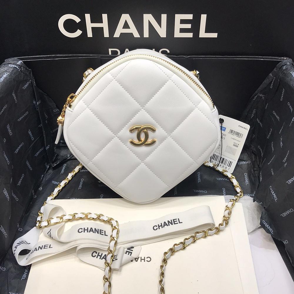Chanel Runway White Lambskin Leather Diamond Cut Bag Gold Chain — view 1