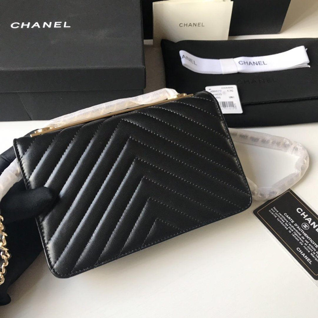 Chanel Wallet — view 3