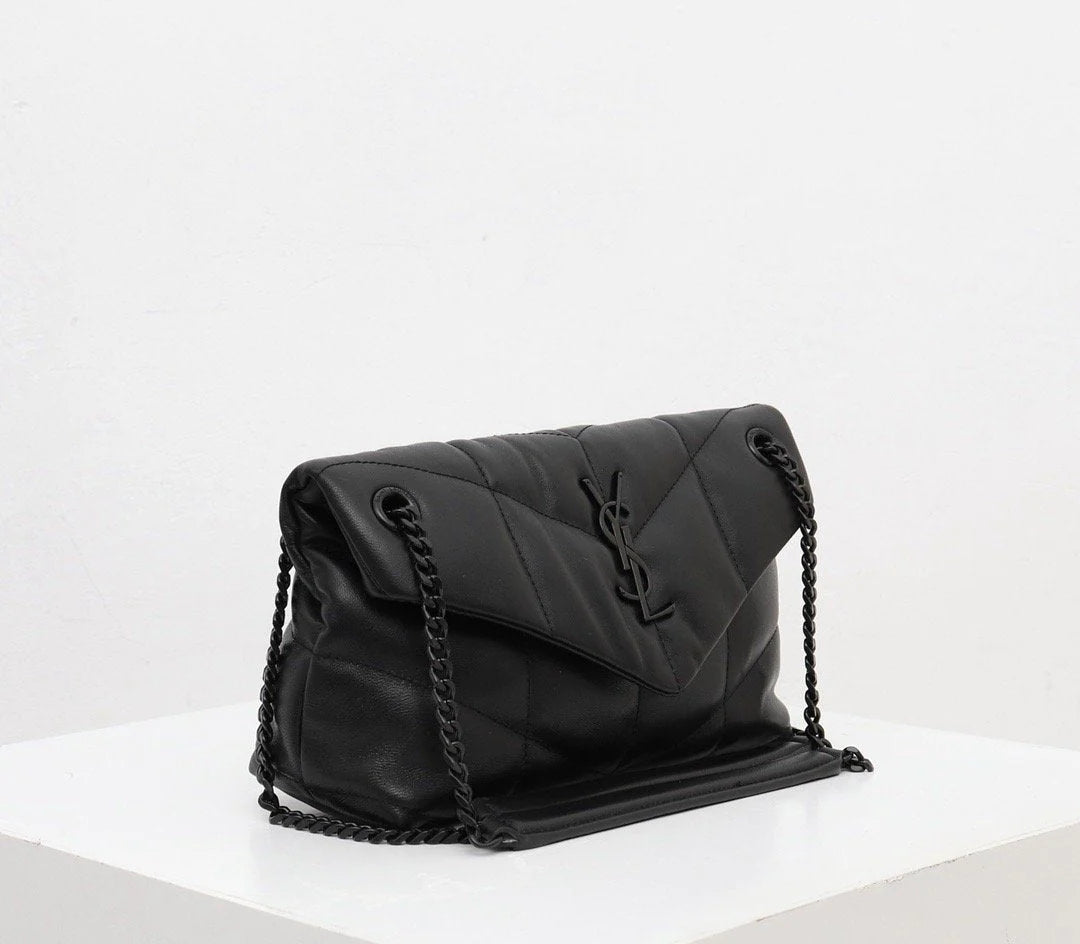 Saint Laurent Loulou Shoulder Bag - Black — view 4