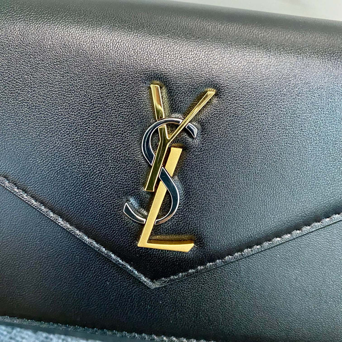 YSL Cassandra Shoulder Black Bag — view 5