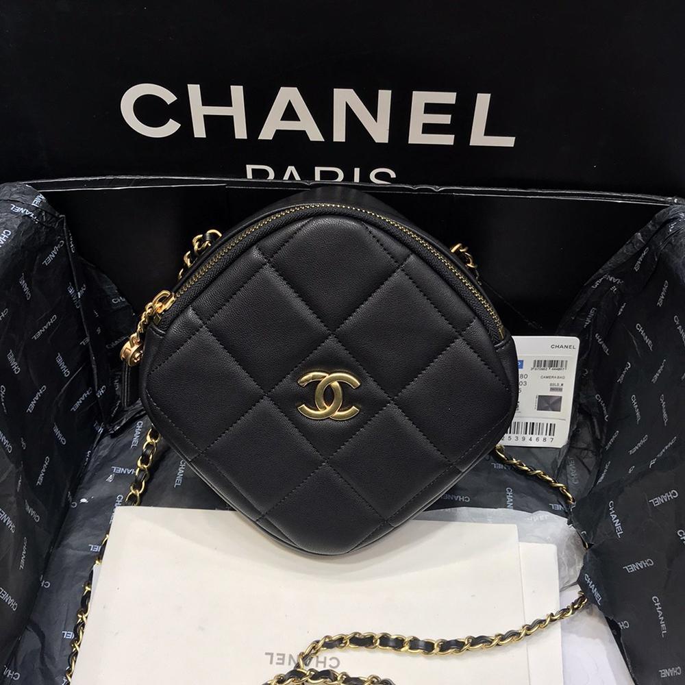 Chanel Runway Black Lambskin Leather Diamond Cut Bag — view 1