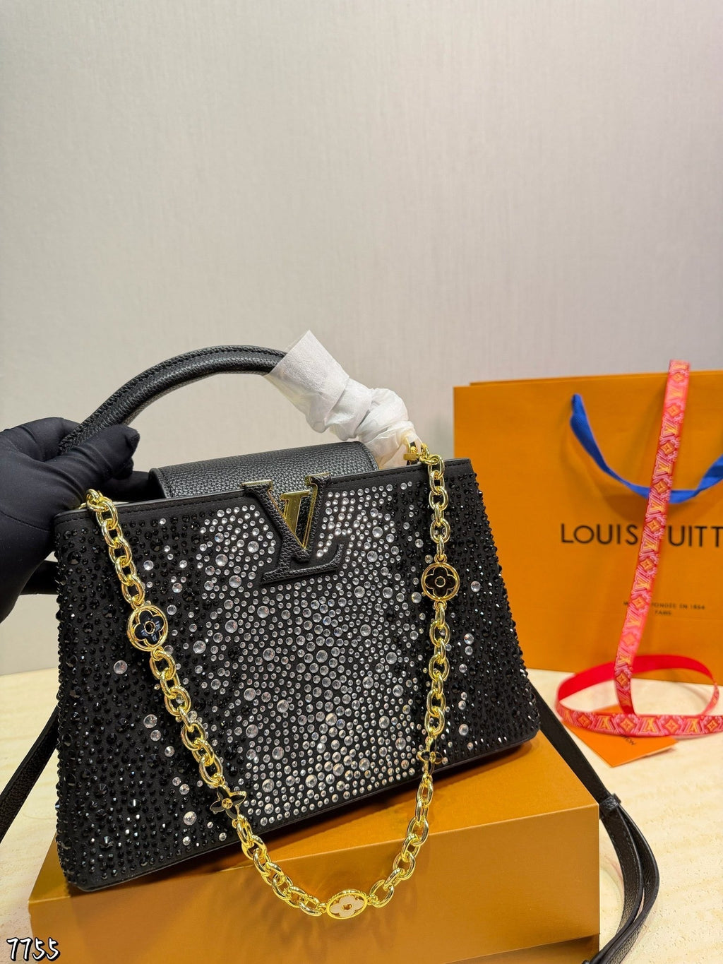 Serenityll 2001124 LV Bag — view 4