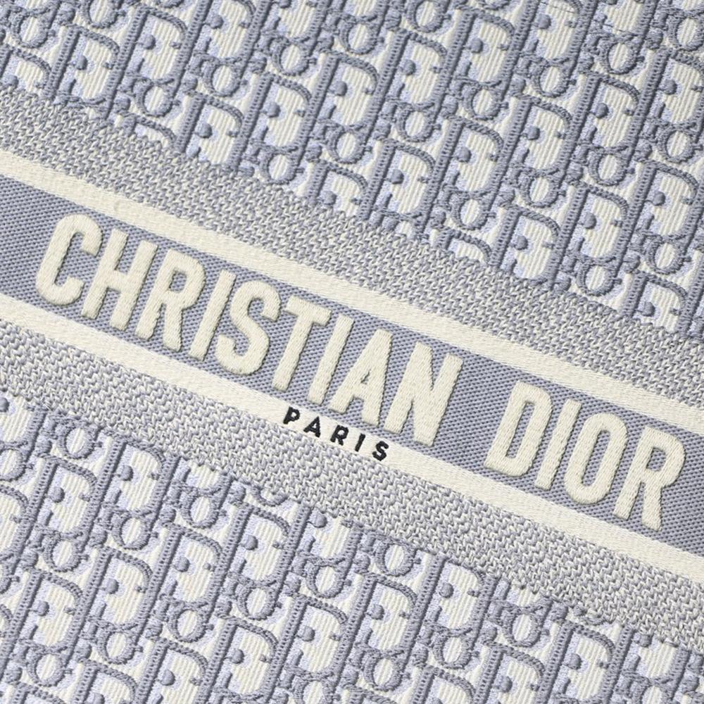 Dior Book Tote — view 9