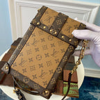 Louis Vuitton Vertical Trunk Pochette — view 2