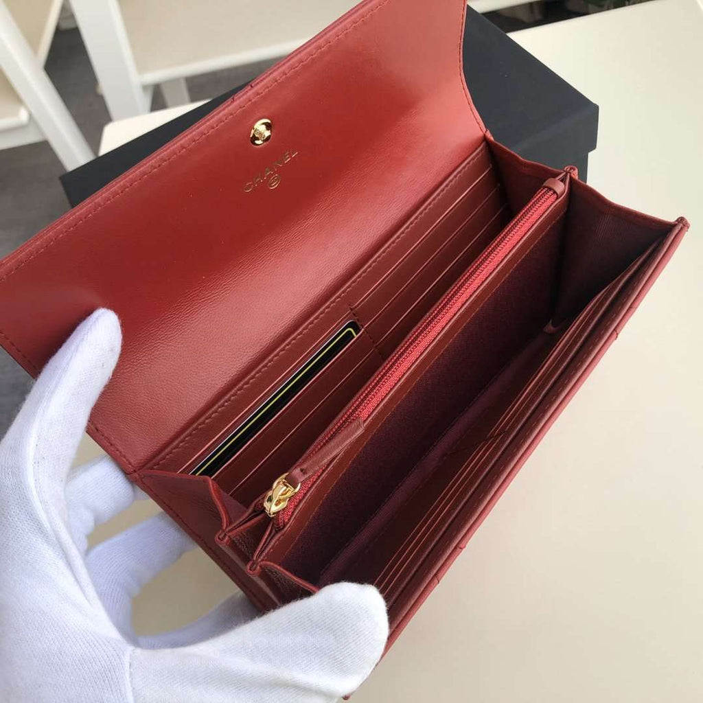 Chanel 19 Quilted Flap Wallet - Red — view 5