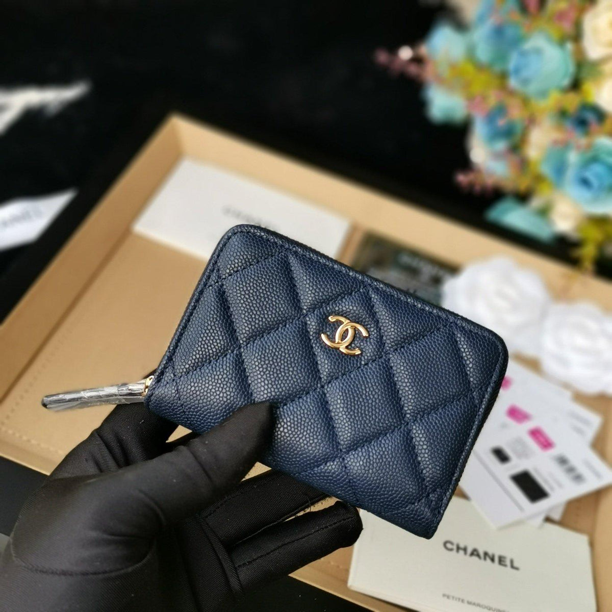 Chanel Coin Wallet Navy Blue — view 4