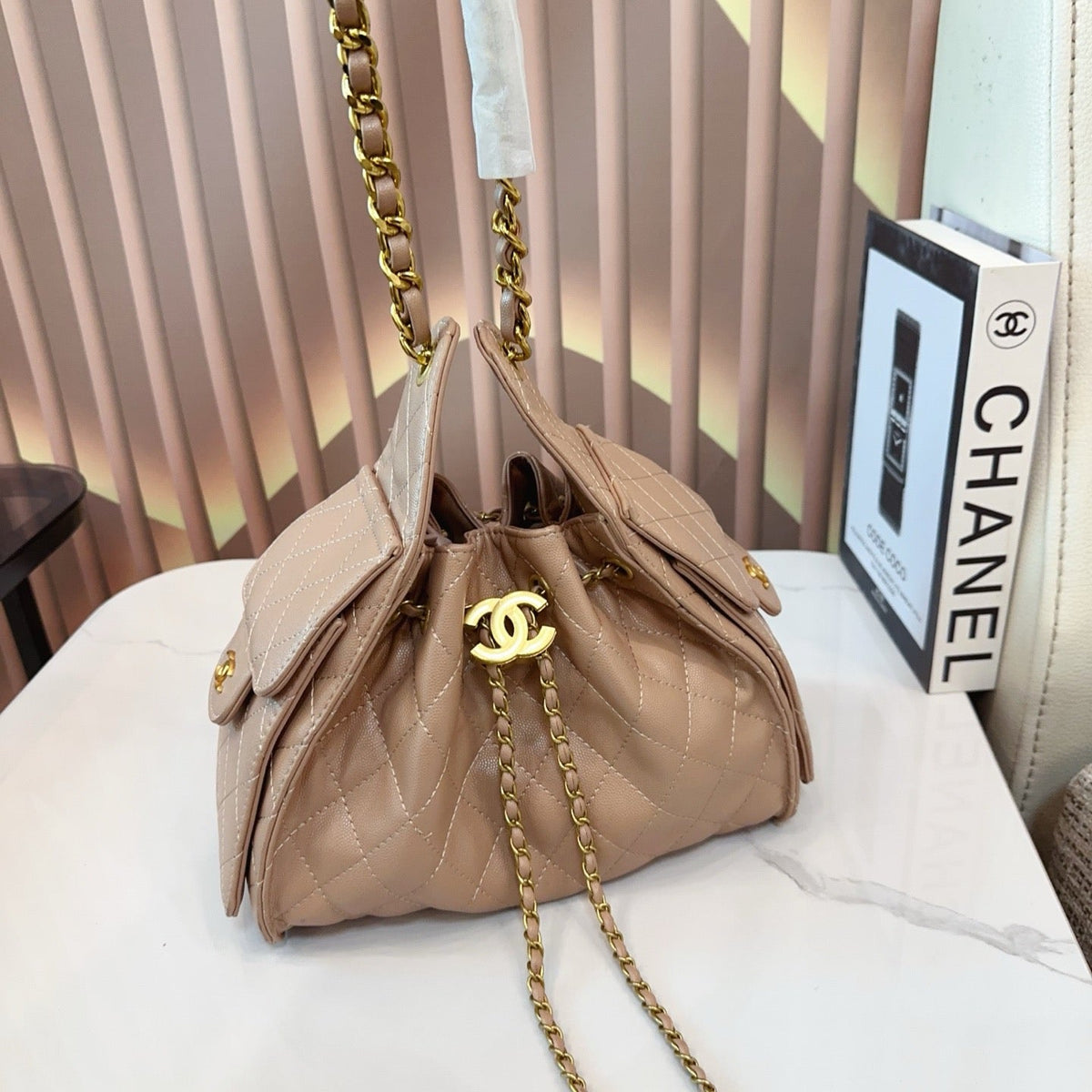 Serenityll 2001111 Chanel Bag — view 1