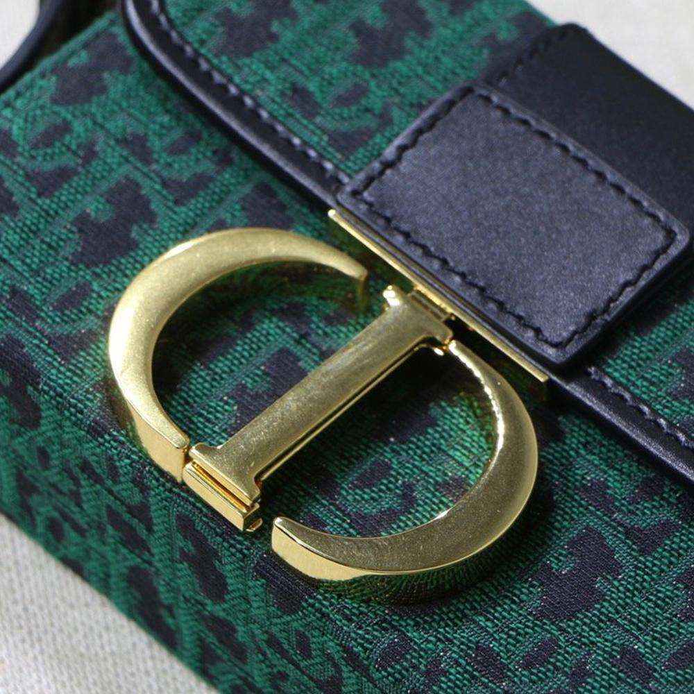 Dior 30 Montaigne Flap Bag — view 8
