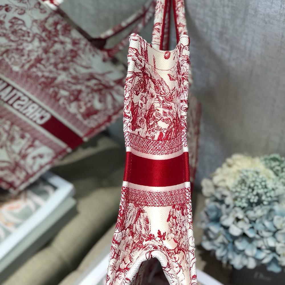 Dior Book Tote — view 9