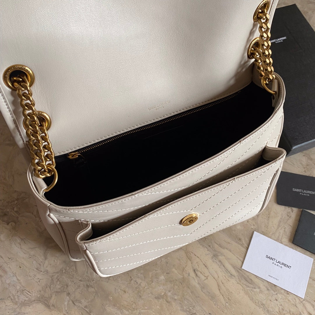 YSL Niki Medium Chain Bag in Lambskin Blanc Vintage - 28 x 20 x 8,5 cm - White — view 3