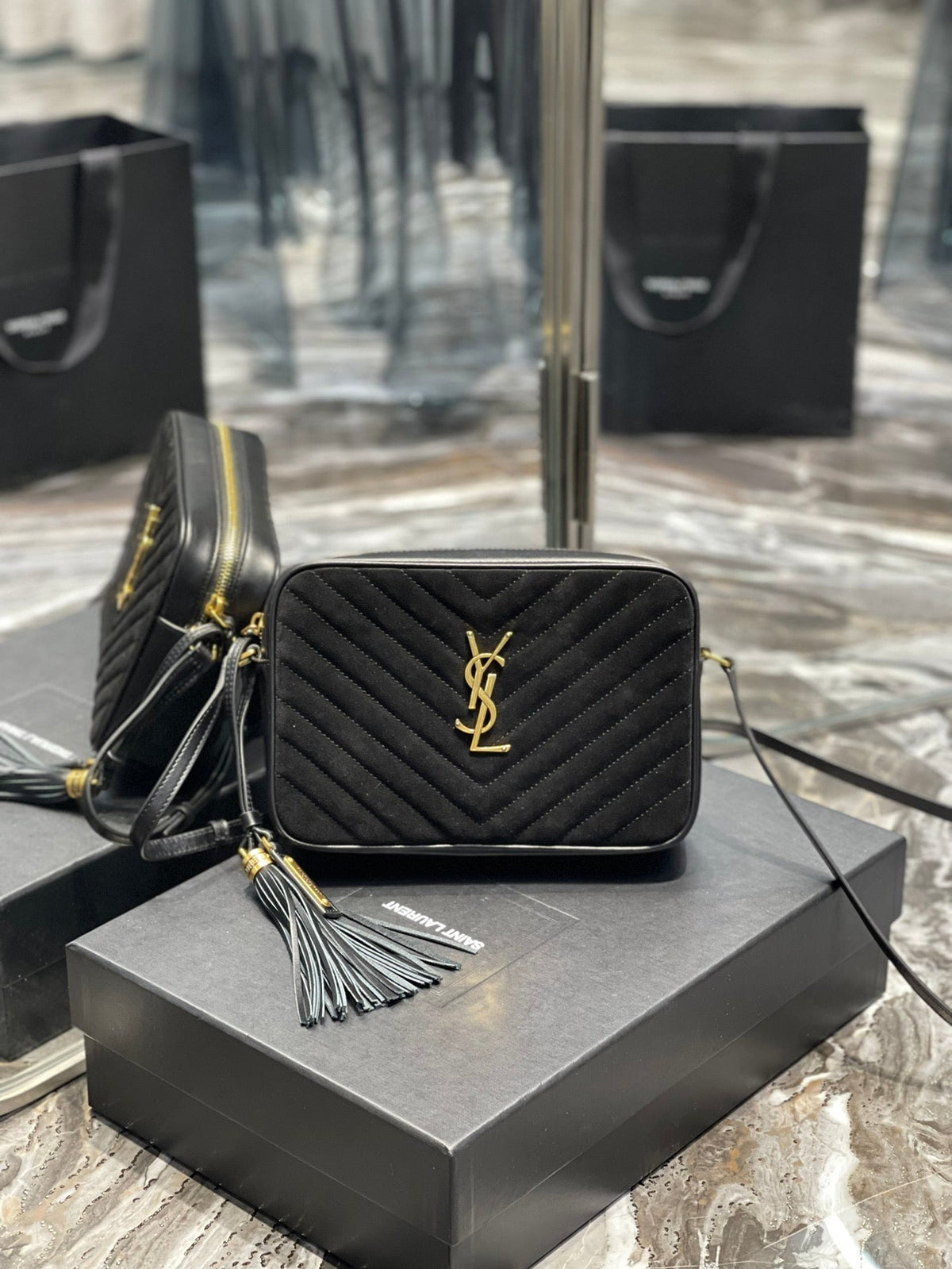 YSL Loulou Camera Bag 23cm 07 - Black — view 7