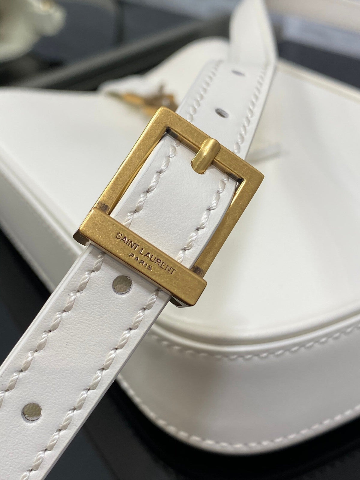 YSL Le 5 a 7 Mini White Bag — view 5