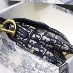 Dior Saddle Bag — view 6