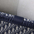Dior 30 Montaigne Pouch — view 8