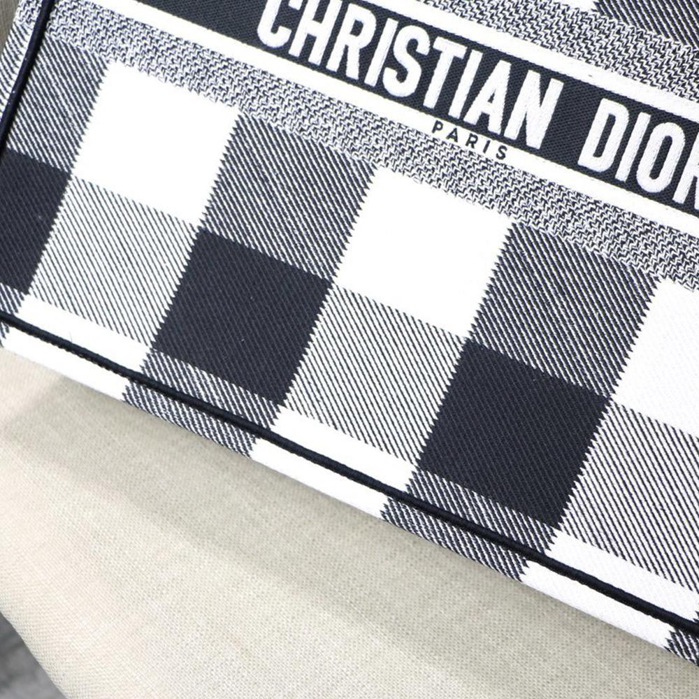 Dior Book Tote — view 9