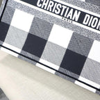 Dior Book Tote — view 9