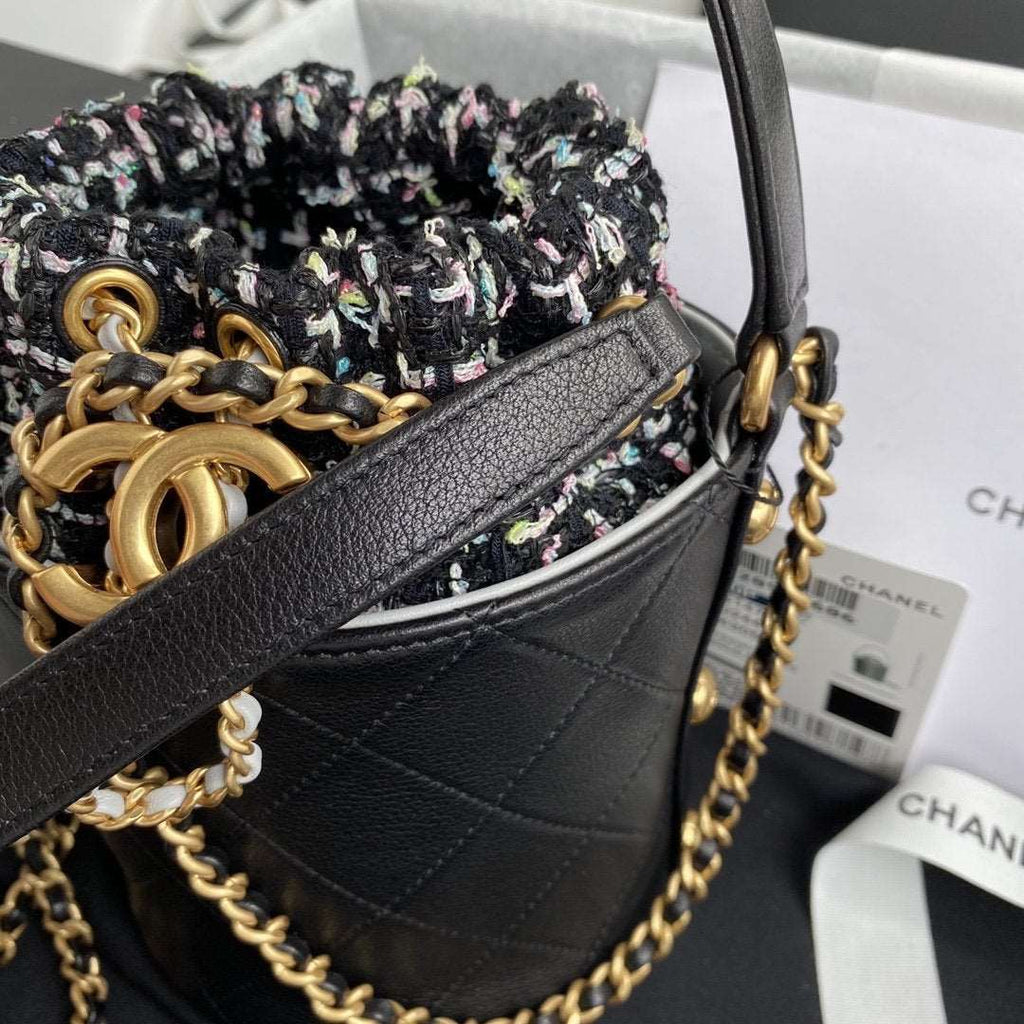 Chanel 2020 Tweed Soul Bucket Bag Black — view 5