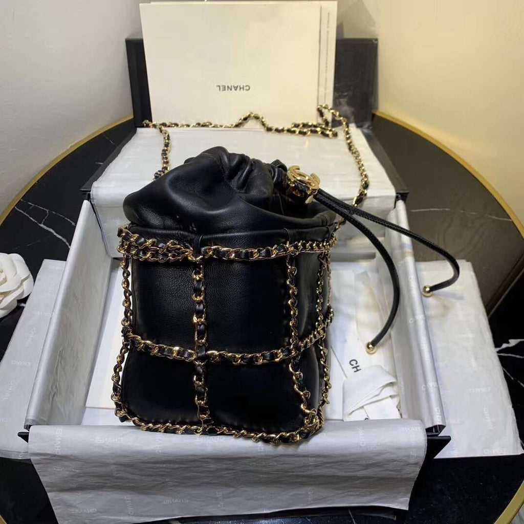 Chanel Bucket Chain Drawstring Bag 2021 - Matte Pink — view 4