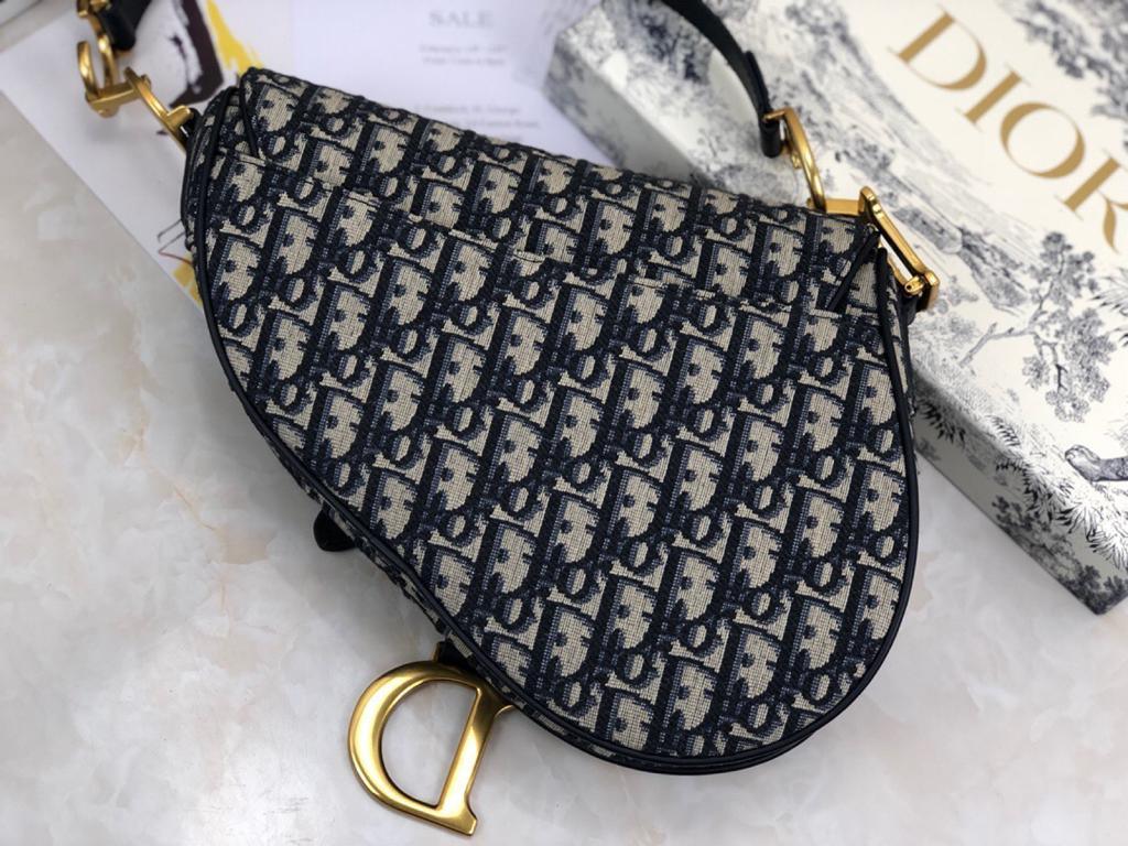 Dior Medium Saddle Bag with Strap Blue Oblique — view 8