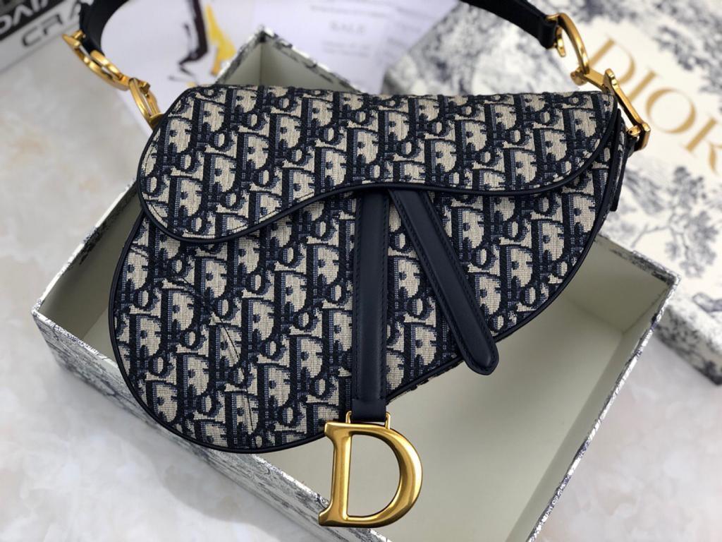 Dior Medium Saddle Bag with Strap Blue Oblique — view 7