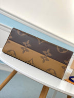 Louis Vuitton On the Go GM Tote Bag - Brown — view 4