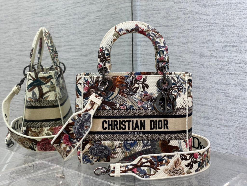 Dior Jardin D'Hiver Lady D-Lite Bag — view 2