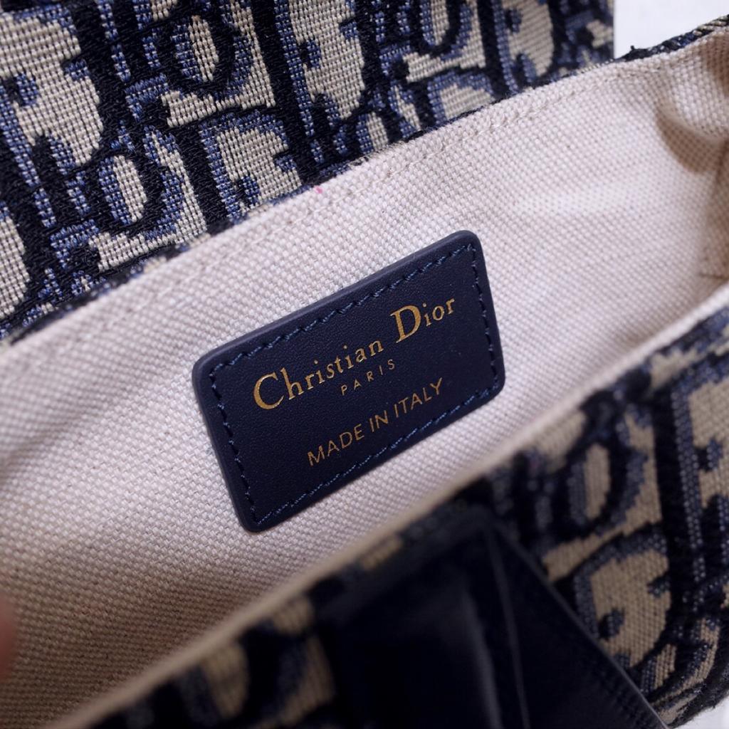 Dior Mini Saddle Bag Blue Oblique Jacquard — view 8