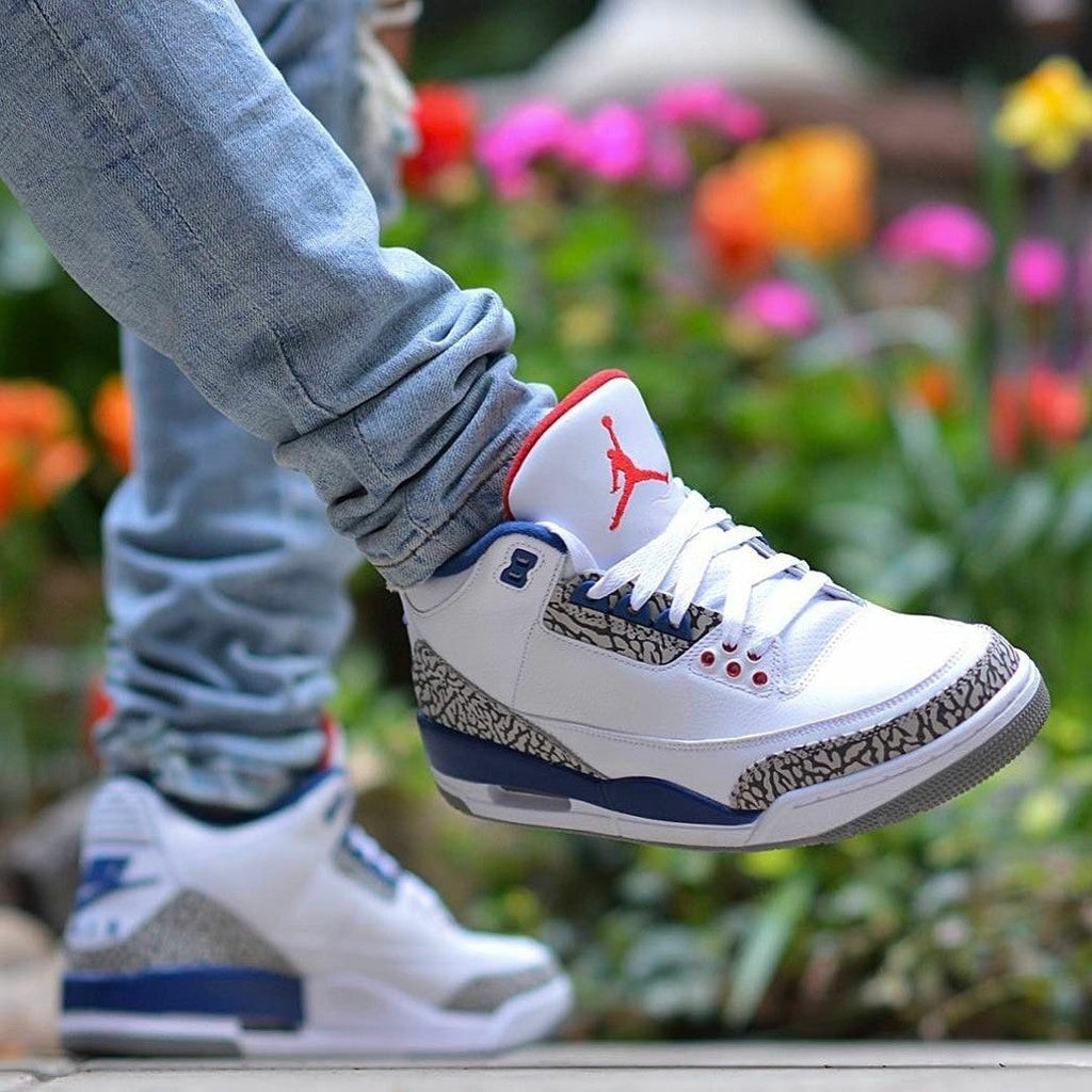 Jordan 3 Retro True Blue (2016) — view 1