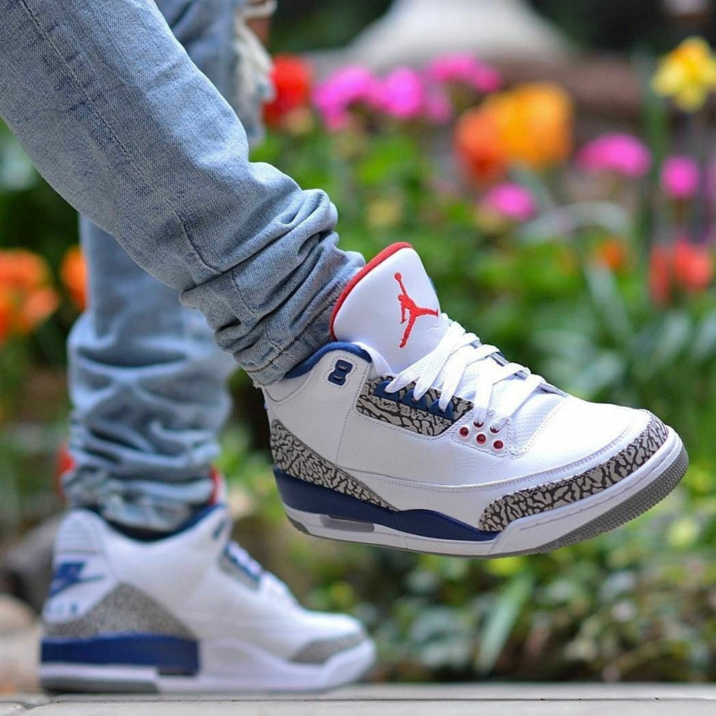 Jordan 3 Retro True Blue (2016) — view 1