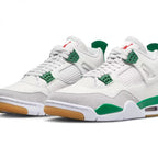 Jordan 4 Retro SB Pine Green — view 1
