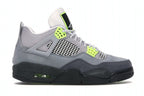 Jordan 4 Retro SE 95 Neon — view 1