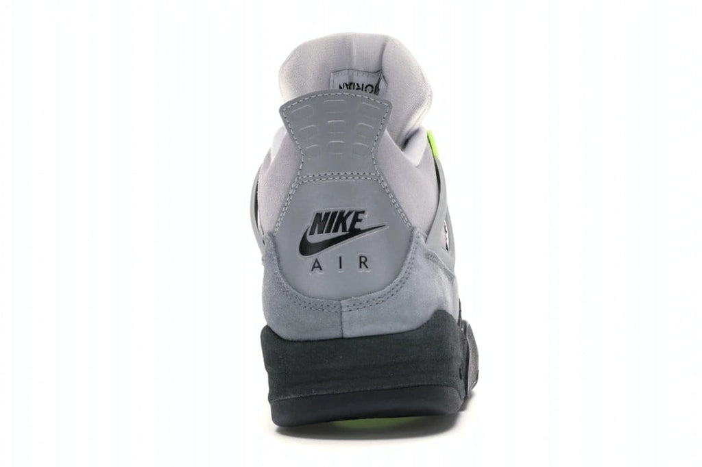 Jordan 4 Retro SE 95 Neon — view 4