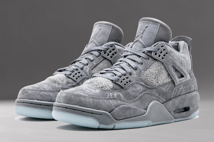 Jordan 4 x KAWS Gray 930155 — view 1