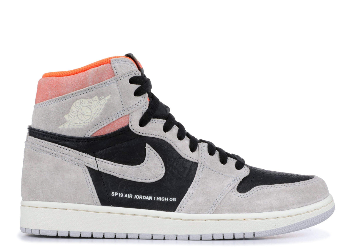 Air Jordan 1 Retro High OG ‘Neutral Grey’ Unfading Sneaker — view 1