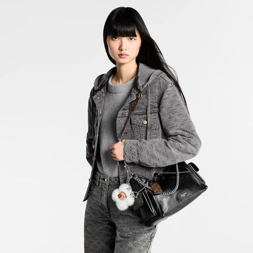 Louis Vuitton Carryall Cargo Vibe PM Handbag — view 4
