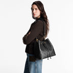 LV Néonoé MM Bucket Bag — view 10
