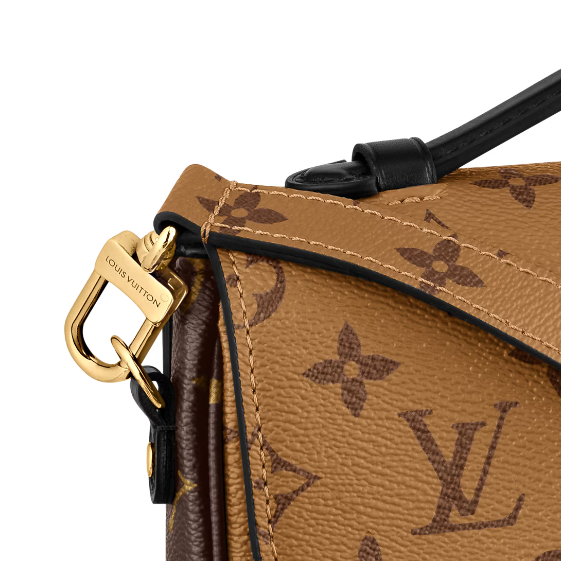 LV Pochette Métis Bag — view 4