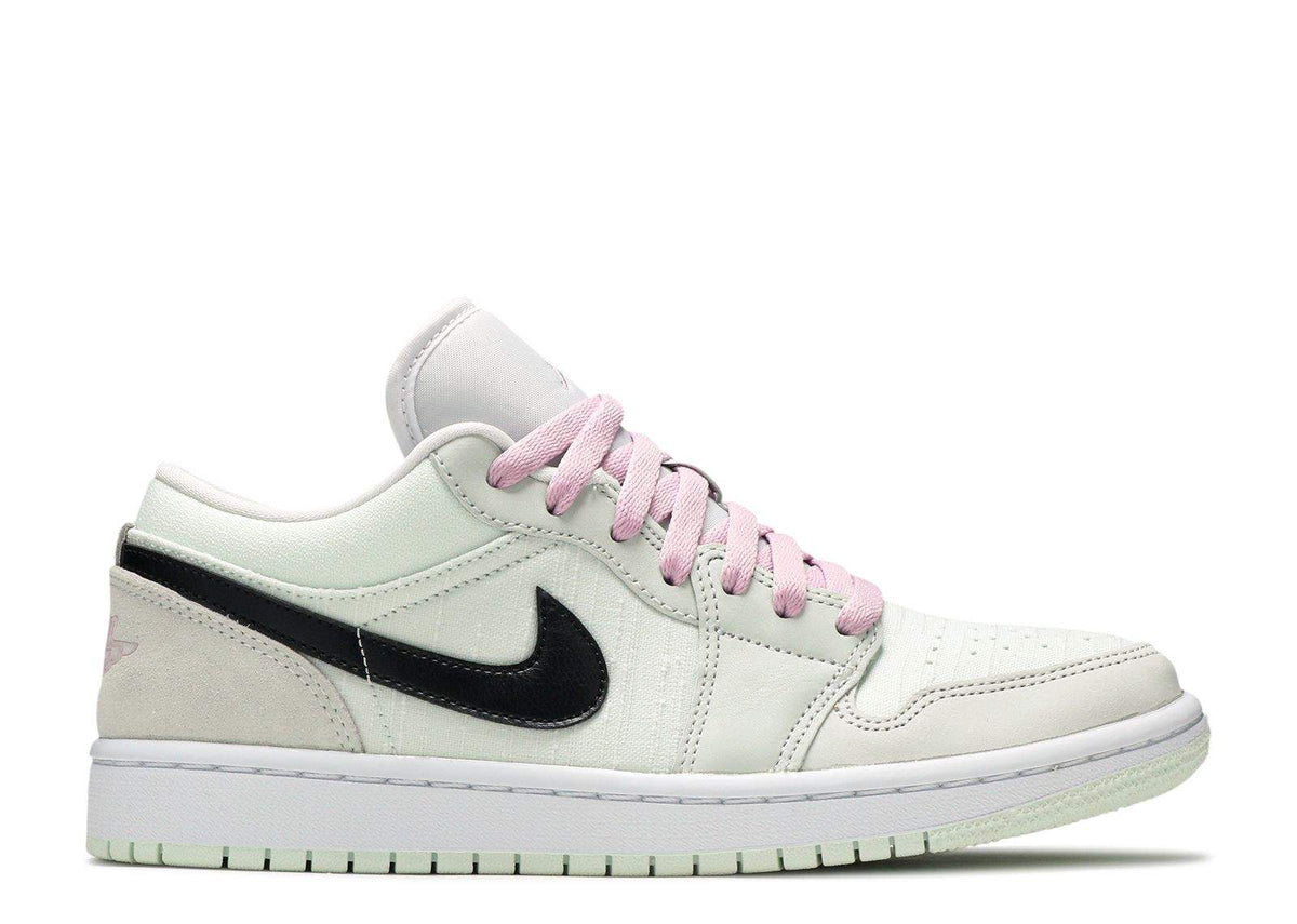 Air Jordan 1 Low SE ¡®Barely Green¡¯ Everlasting Sneaker — view 1