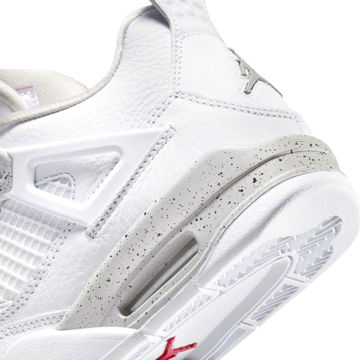 Air Jordan 4 'White Oreo' — view 7