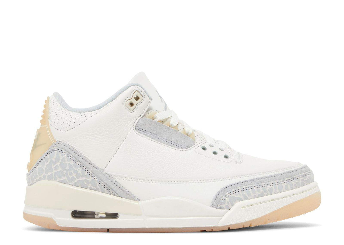 Air Jordan 3 Retro SE Craft Ivory Unfading Sneaker — view 1
