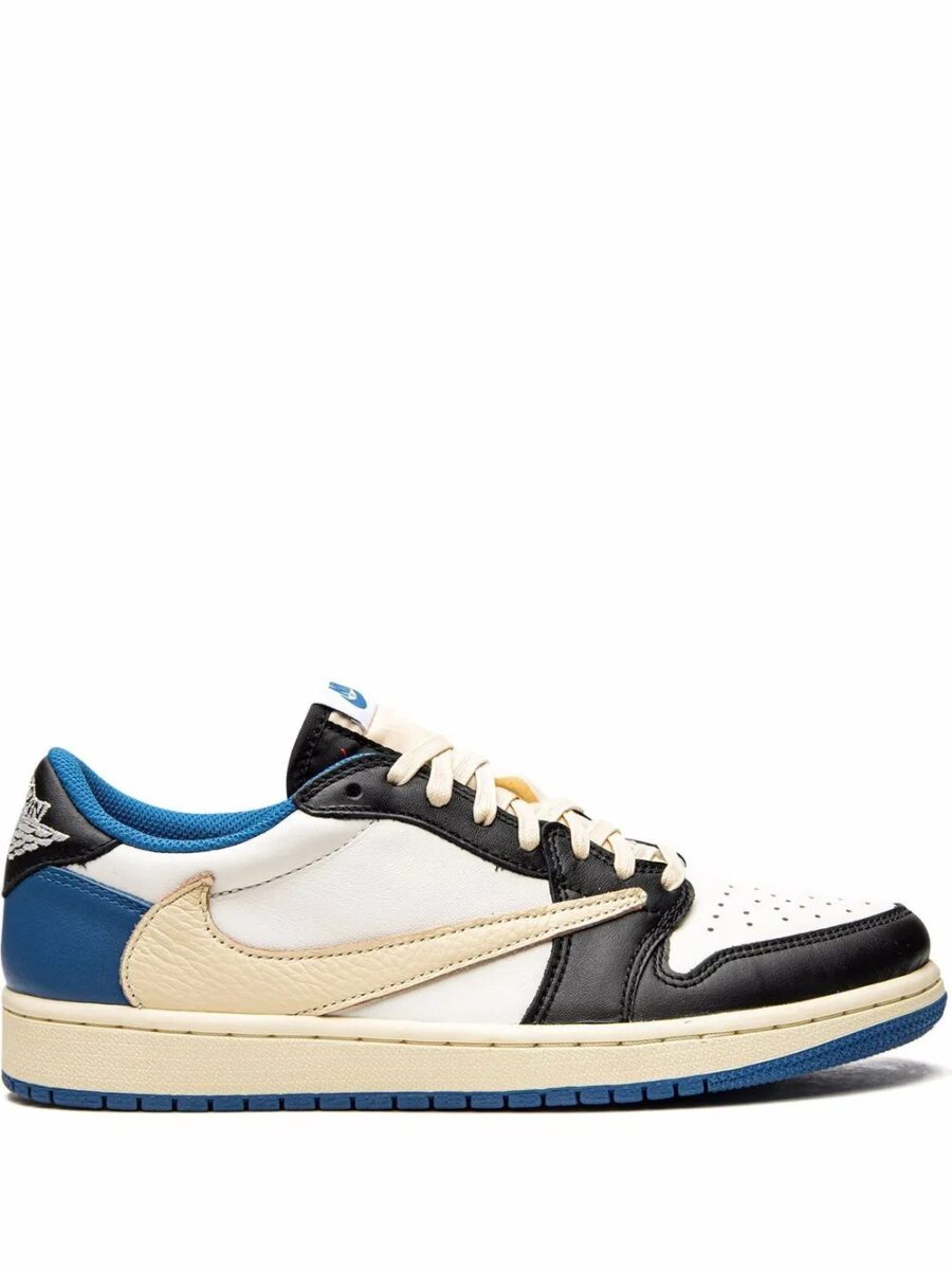 TraviScott x Jordan 1 Low OG SP — view 1