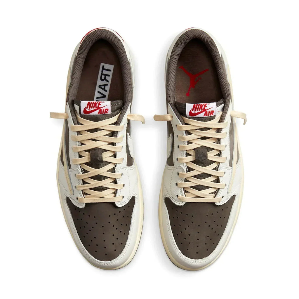 Air Jordan 1 Low x Travis Scott 'Reverse Mocha' — view 3