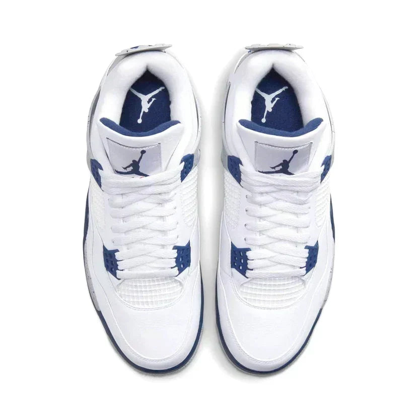 Air Jordan 4 'Midnight Navy' — view 3