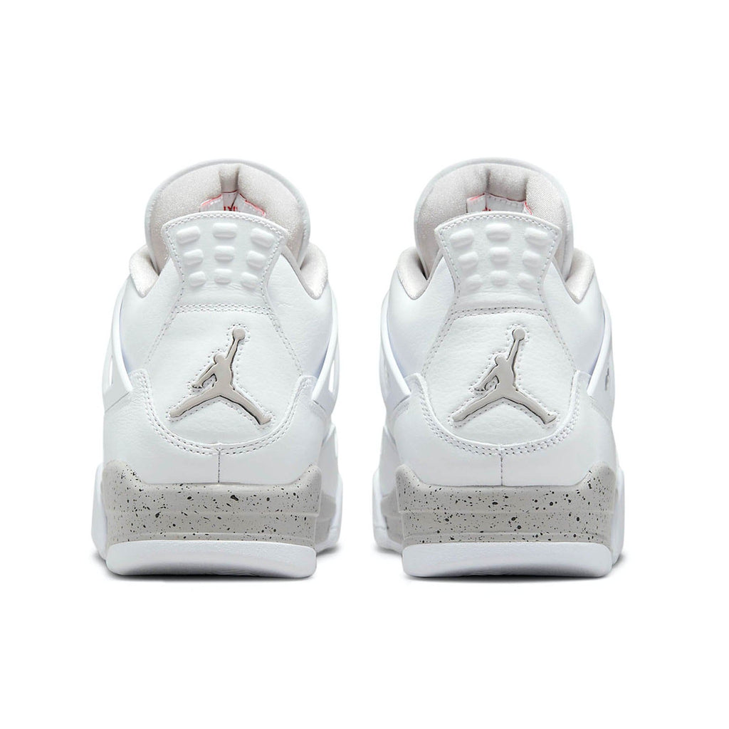 Air Jordan 4 'White Oreo' — view 4