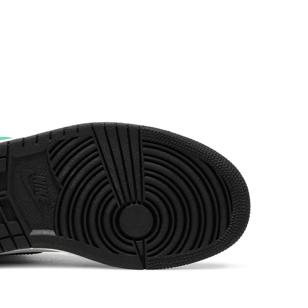 Wmns Air Jordan 1 Retro High OG ‘Lucky Green’ DB4612-300 — view 5