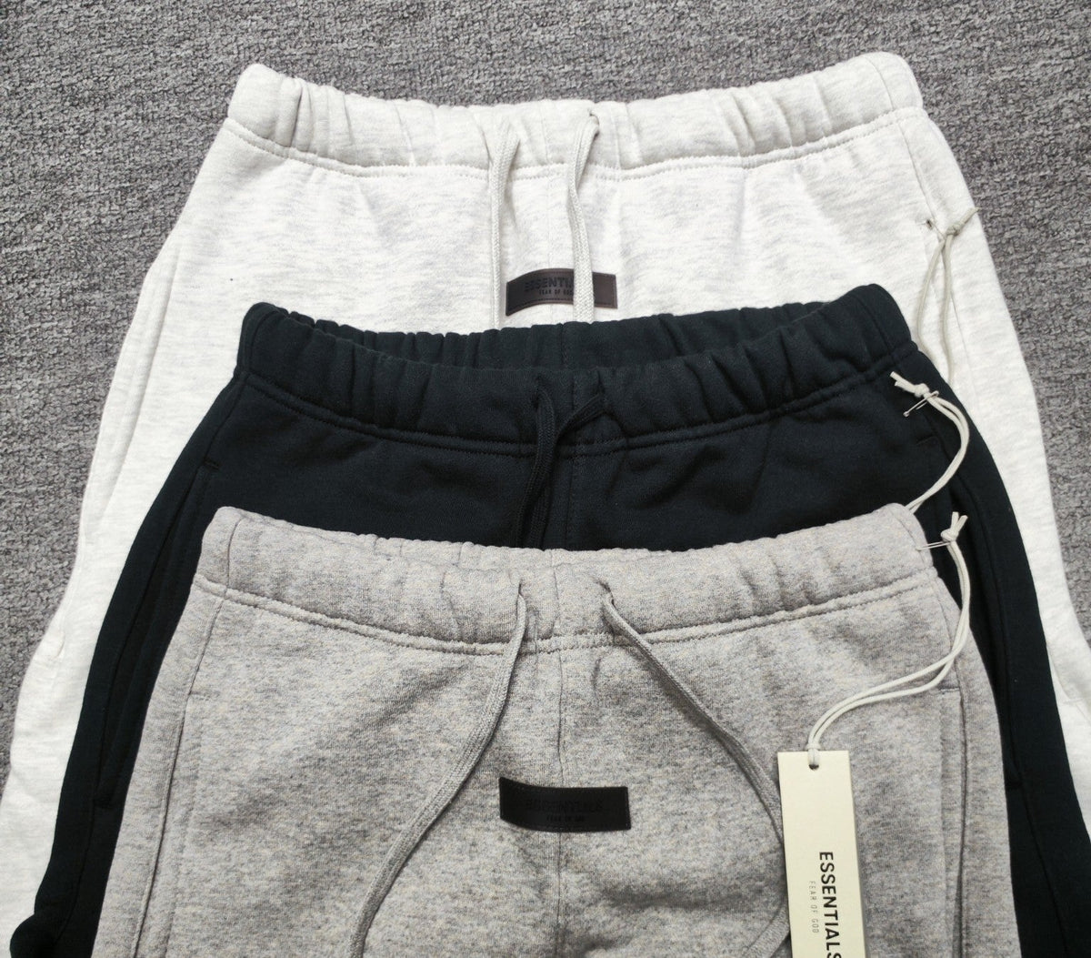 Fear of God ESSENTIALS Baggy Sweatpants — view 9